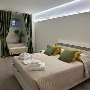 Appartamento Imbriani 69, Bari