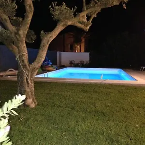 https://villetta-san-leone.sicilyhotelsitaly.net